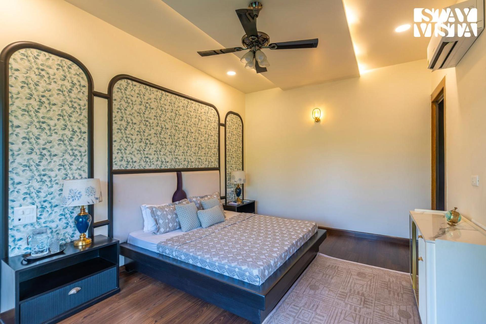 Stayvista At Wandering Vines Indoor Pool 4Bhk Luxury Villa In Delhi Sohna מראה חיצוני תמונה